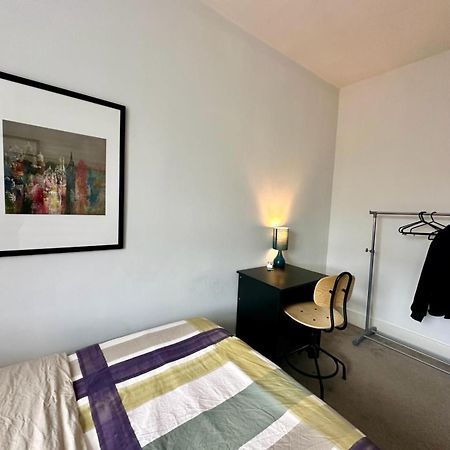Whitechapel Station Rooms Londra Dış mekan fotoğraf