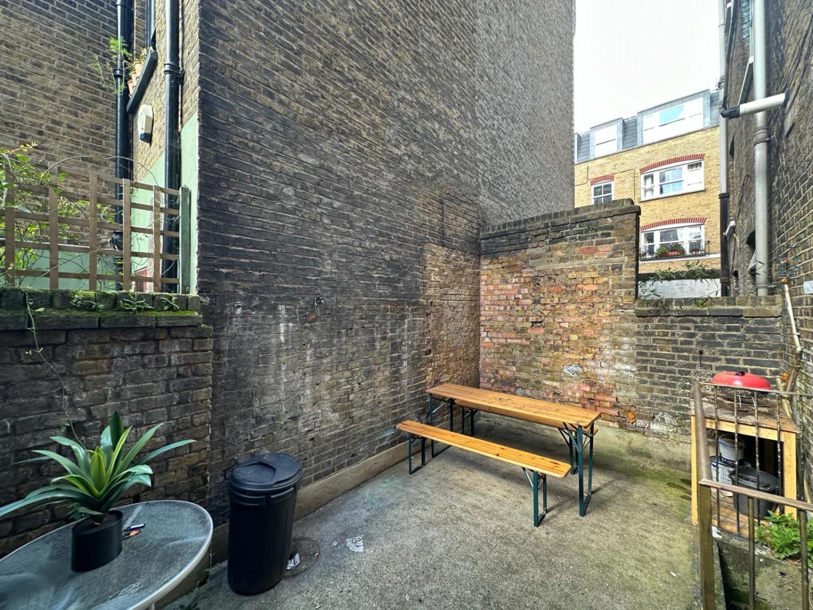 Whitechapel Station Rooms Londra Dış mekan fotoğraf